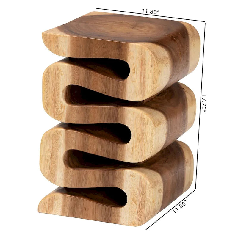 Tavolino Intagliato a Mano in Legno di Suar con Design Scultoreo a Traforo